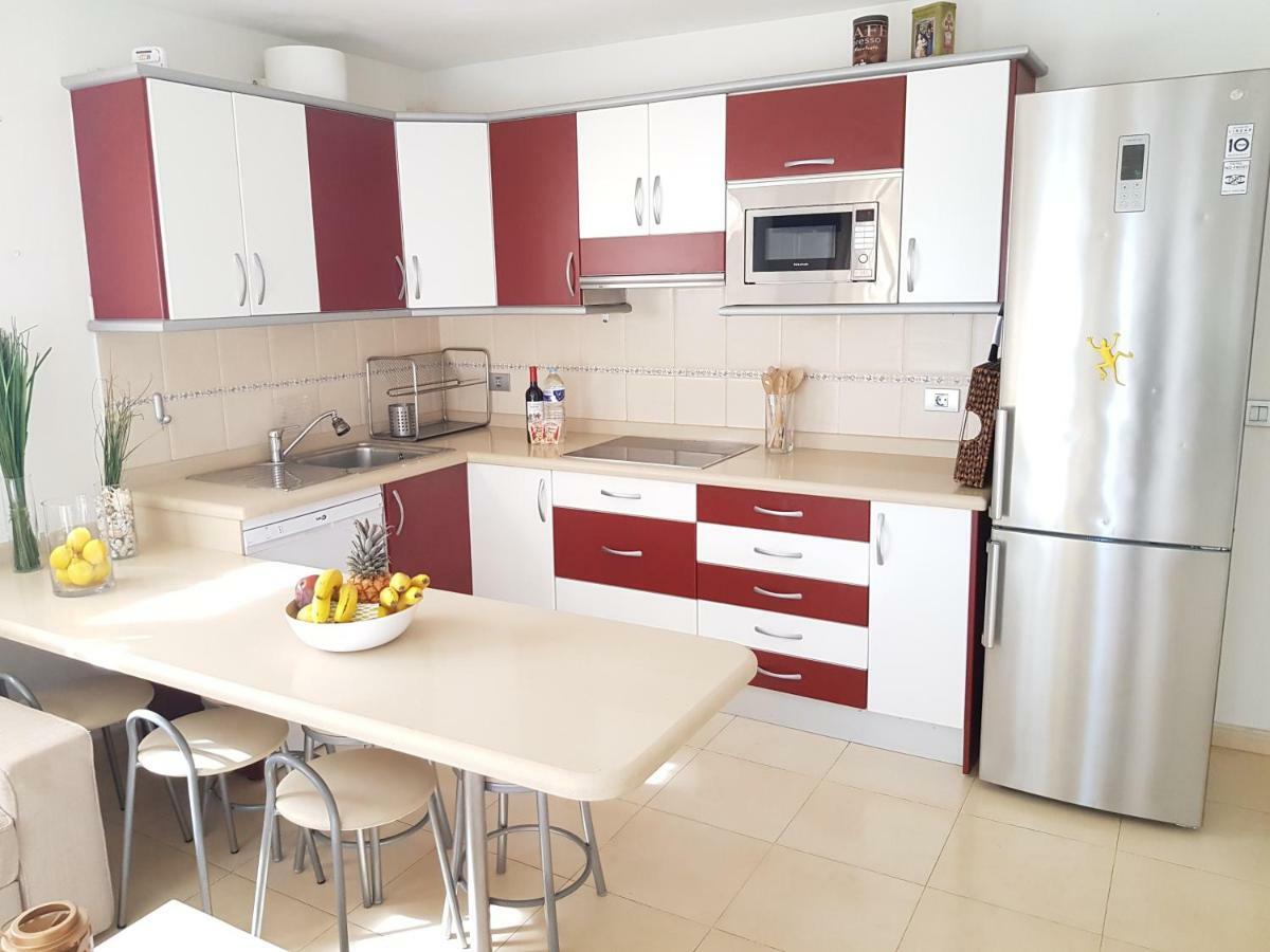 First Line Seaside Apartment San Agustin  Bagian luar foto
