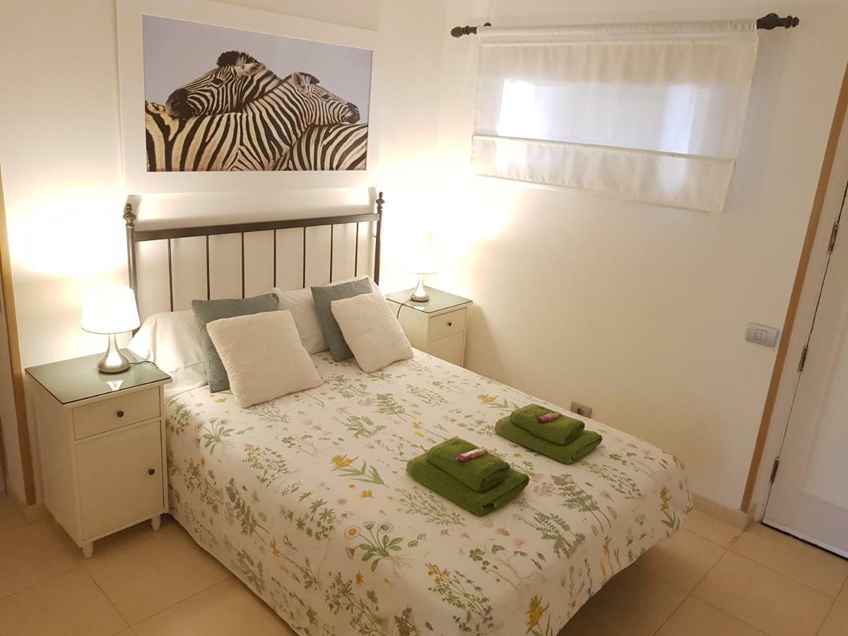First Line Seaside Apartment San Agustin  Bagian luar foto