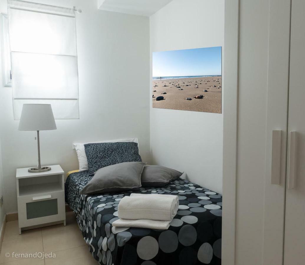 First Line Seaside Apartment San Agustin  Bagian luar foto